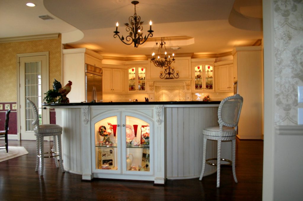 custom cabinet maker