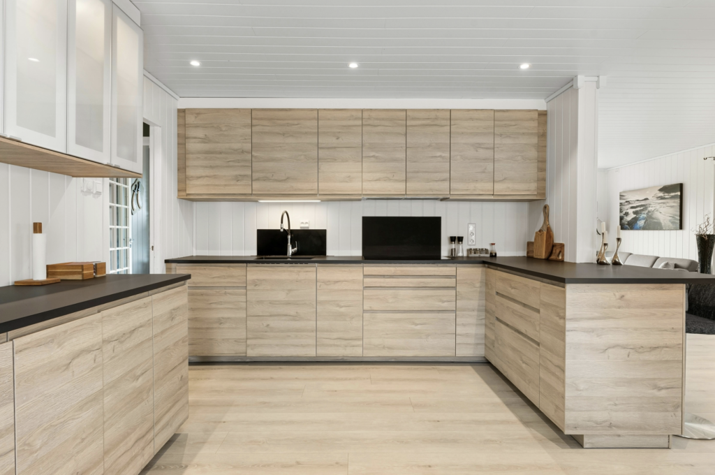 White Oak Kitchen Cabinets
